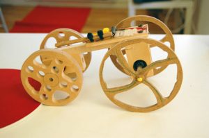 How to Build a Mouse Trap Car - Buildables